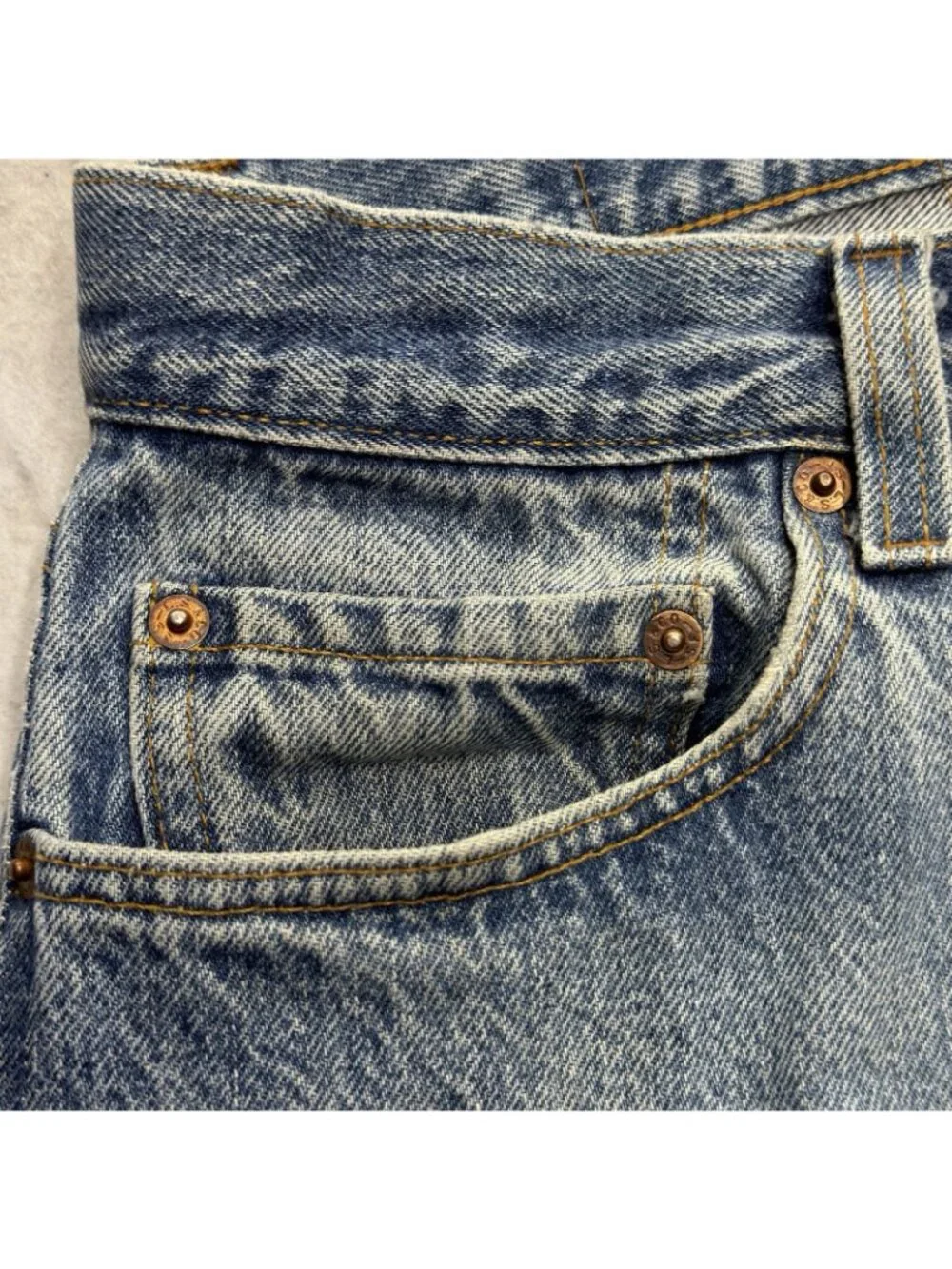 VTG 80s Levi's 501 Shrink To Fit Denim Jeans Men’s 32x27 Faded Blue USA Made